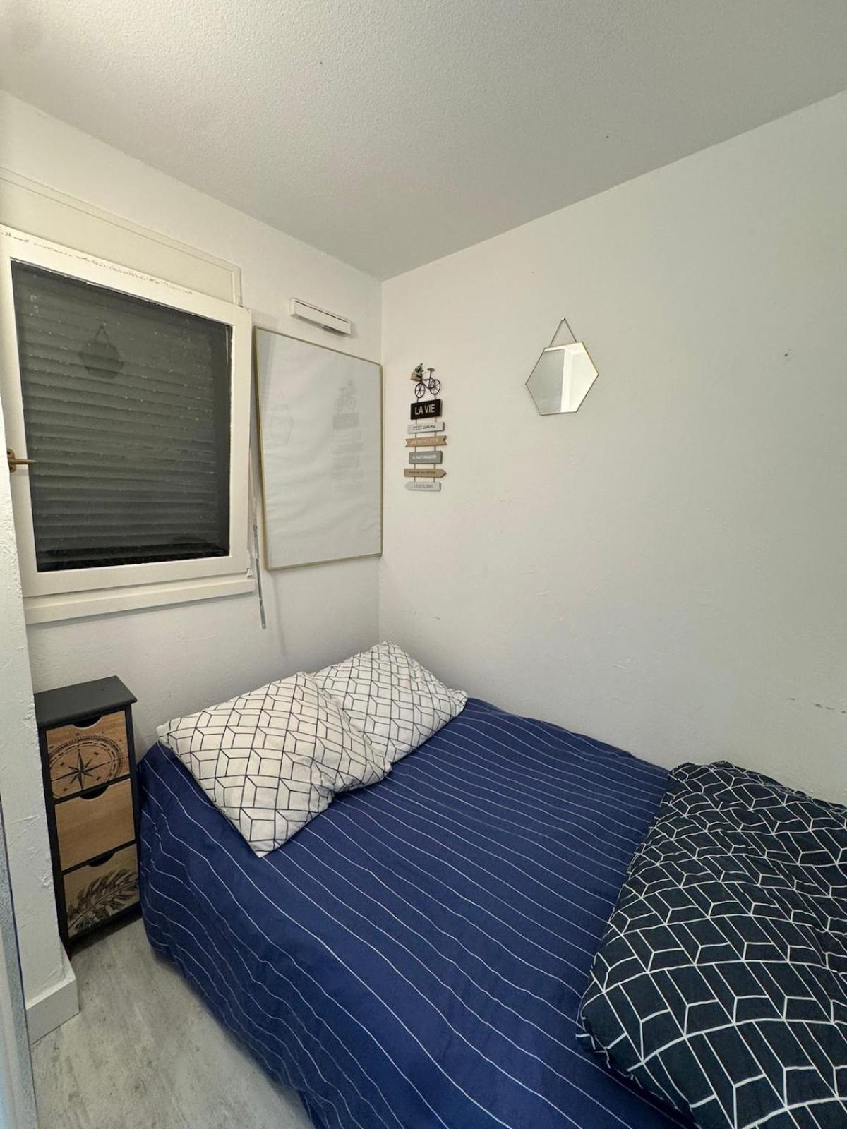 2 Bedroom Luxury Sea View Terrace *